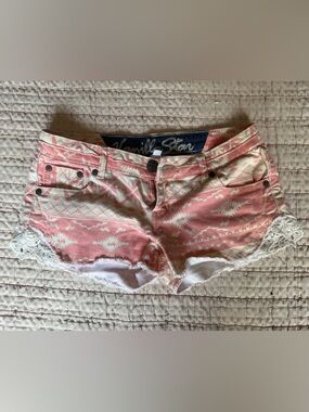 Vanilla Star Pink Aztec Lace Trim Denim Shorts